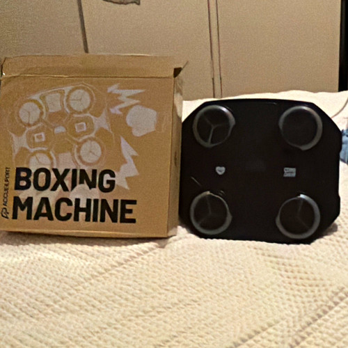Wall mounted boxing machine - wall,